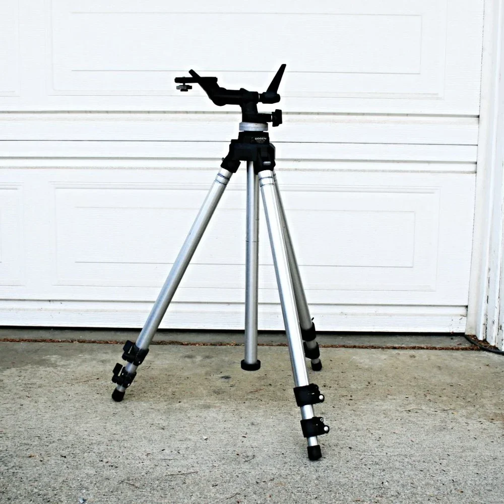 Bogen 3020 professional quality Tripod with Bogen 3028 Head made in ITALY